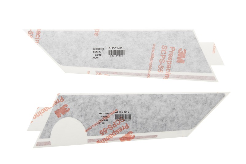 [37 8M0143773] DECAL SET LOWERRC (8M0143773)