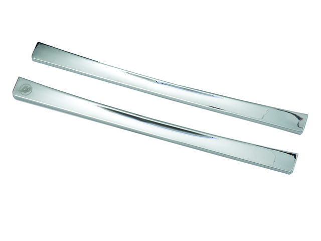 [8M6001763] BEZEL-TOP/BTM 7IN (8M6001763)