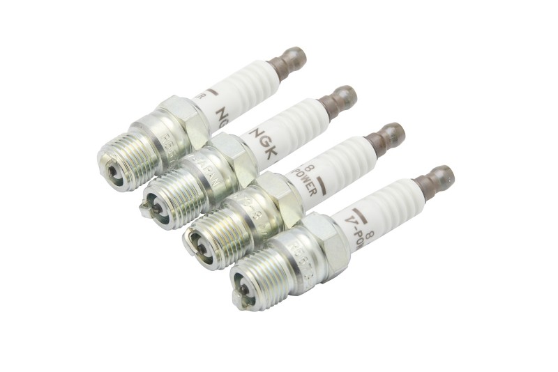 [33 8134214] NGK R5673-8 Spark Plug (8134214)