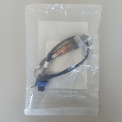 [8M0175736] Sensor O2 TSP (8M0175736) refer Service Bulletin, white tag (8M0175736)